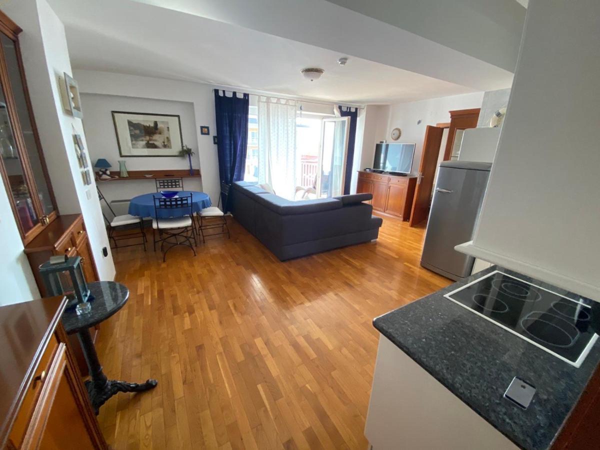 Sea View Apartment Jadranka Порторож Экстерьер фото