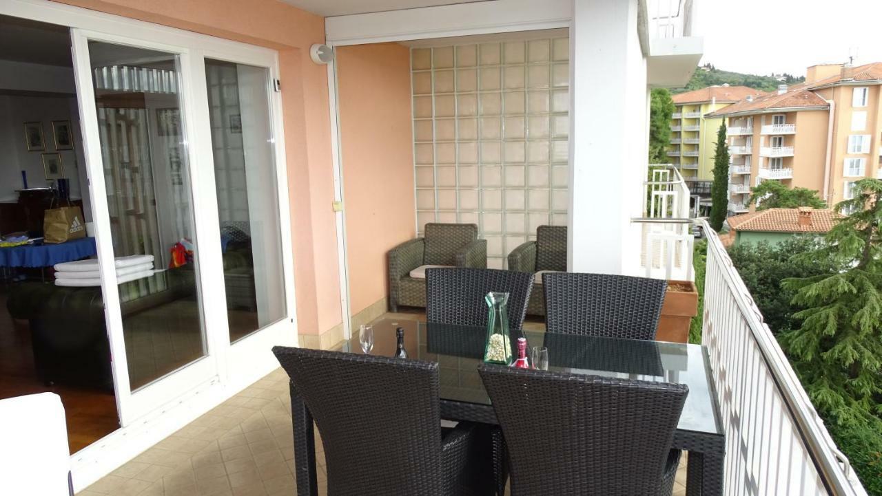 Sea View Apartment Jadranka Порторож Экстерьер фото